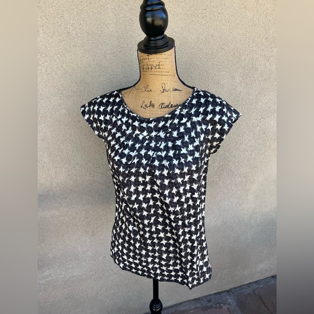 Talbots 100% Silk Printed Top - Picture 9 of 11